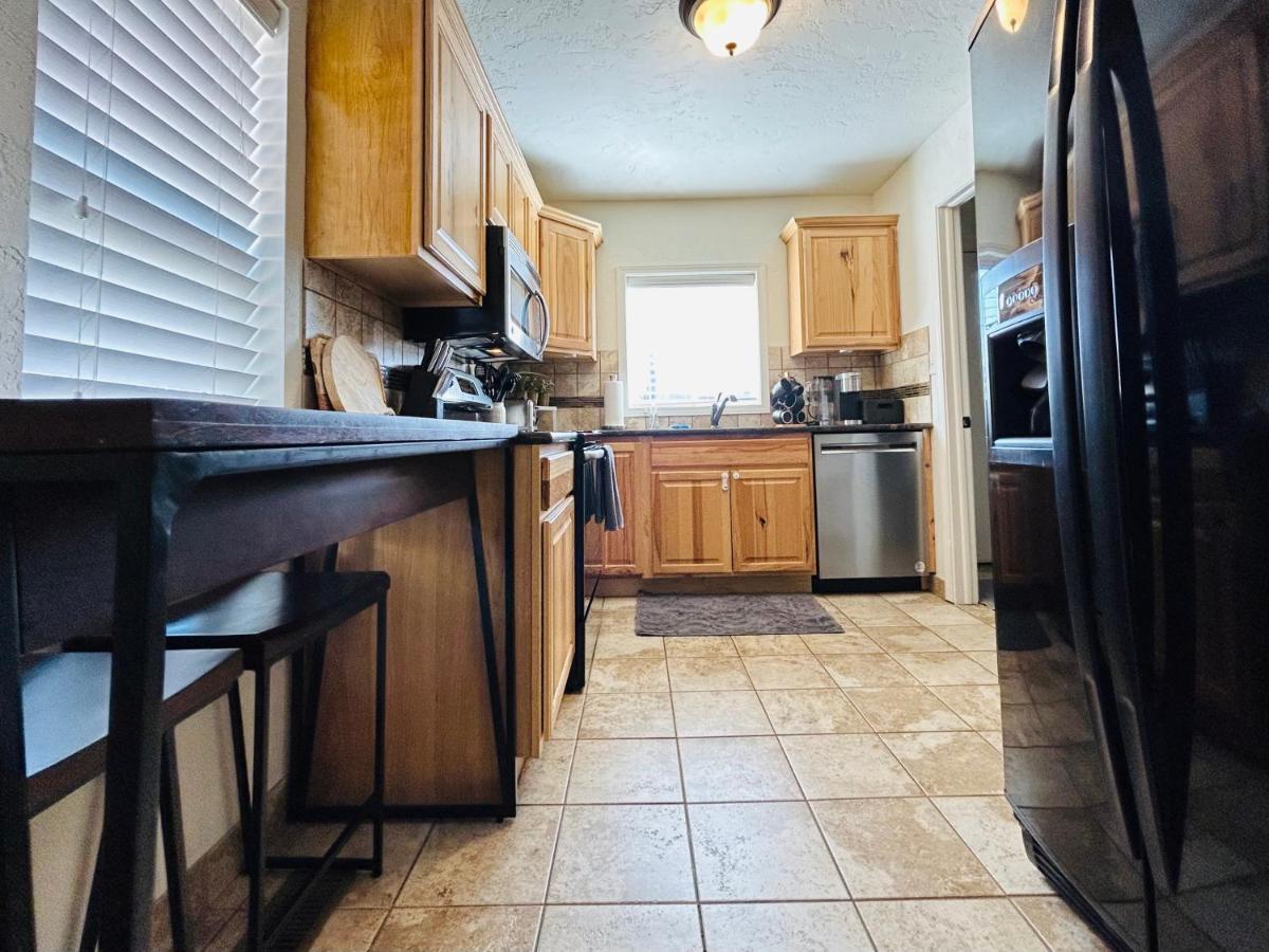Home Sweet Idahome, Feels Like Home With All The Decor You Wish You Could Afford King Bed In Master, Fully Fenced Dog Friendly Yard, A Few Blocks From Bsu And Downtown Boise, Your Perfect Stay! Εξωτερικό φωτογραφία